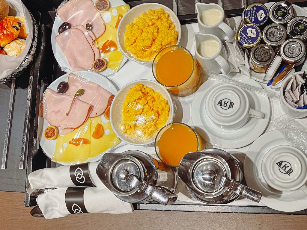 a tray of food and drinks