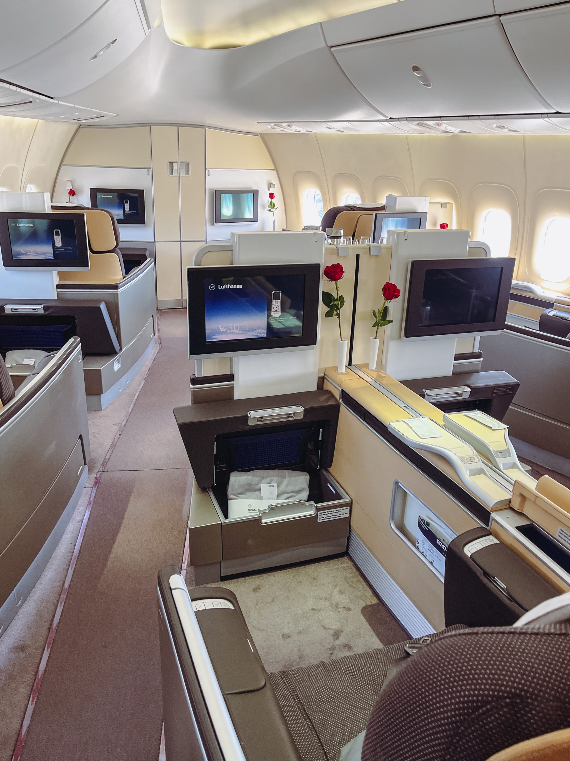 Lufthansa 747 First Class Review - Planely Alex