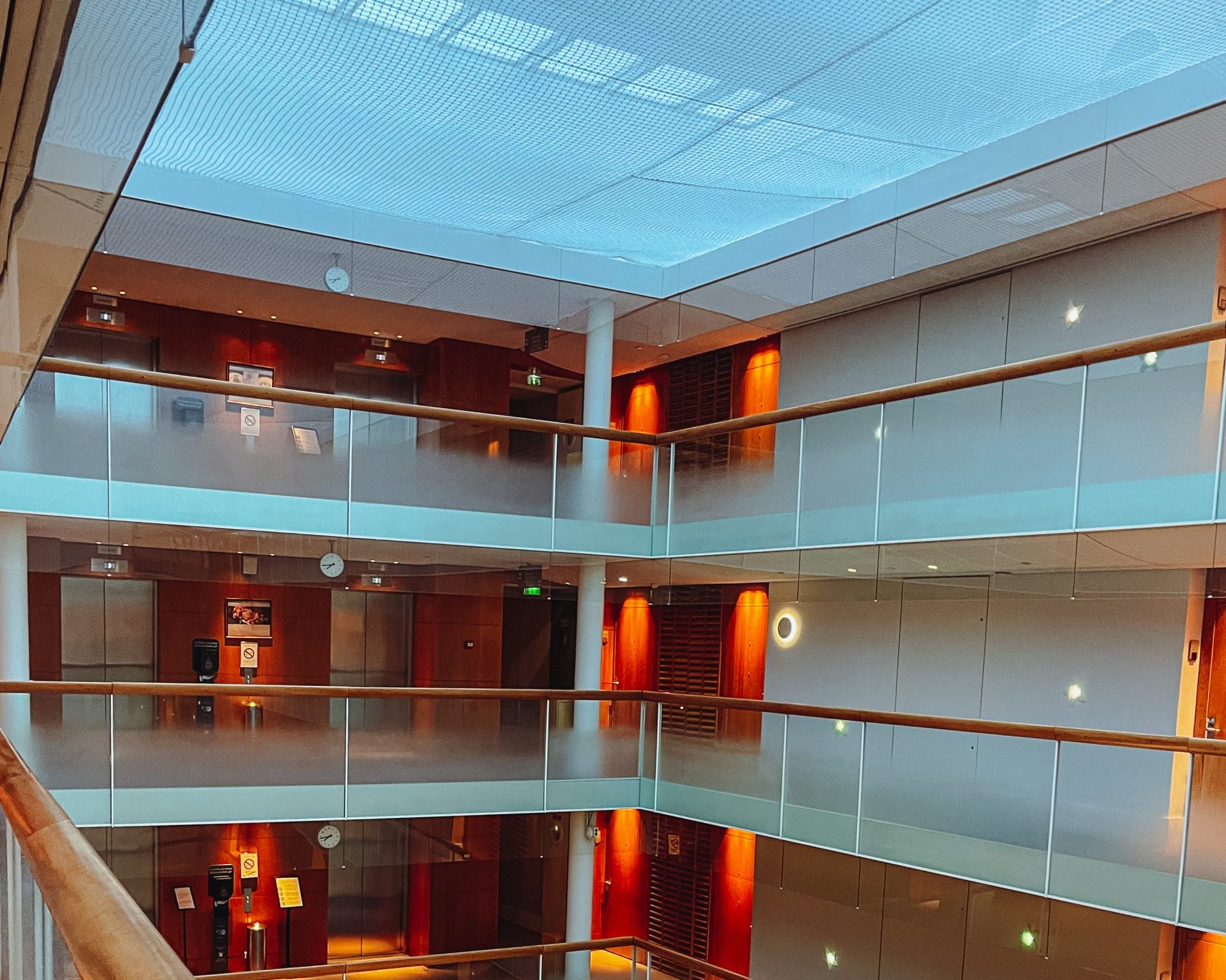 sheraton hotel paris france airport