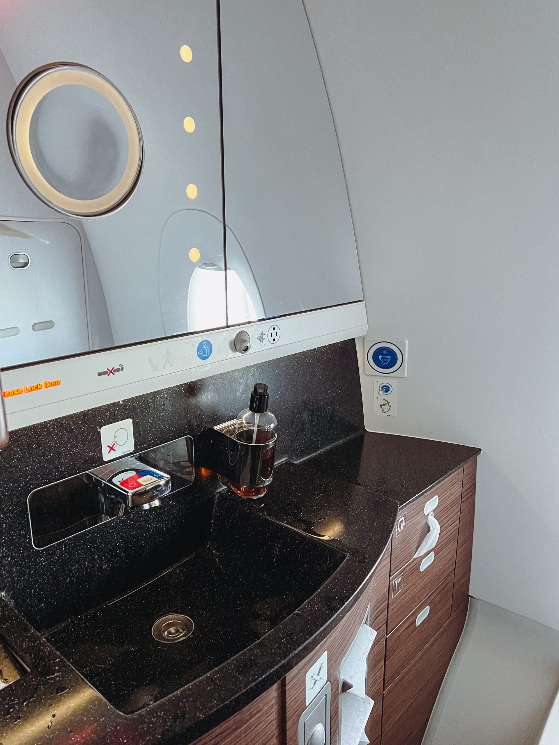 a sink in an airplane